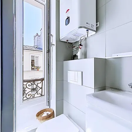 Cosy Near Montmartre Apartmán *